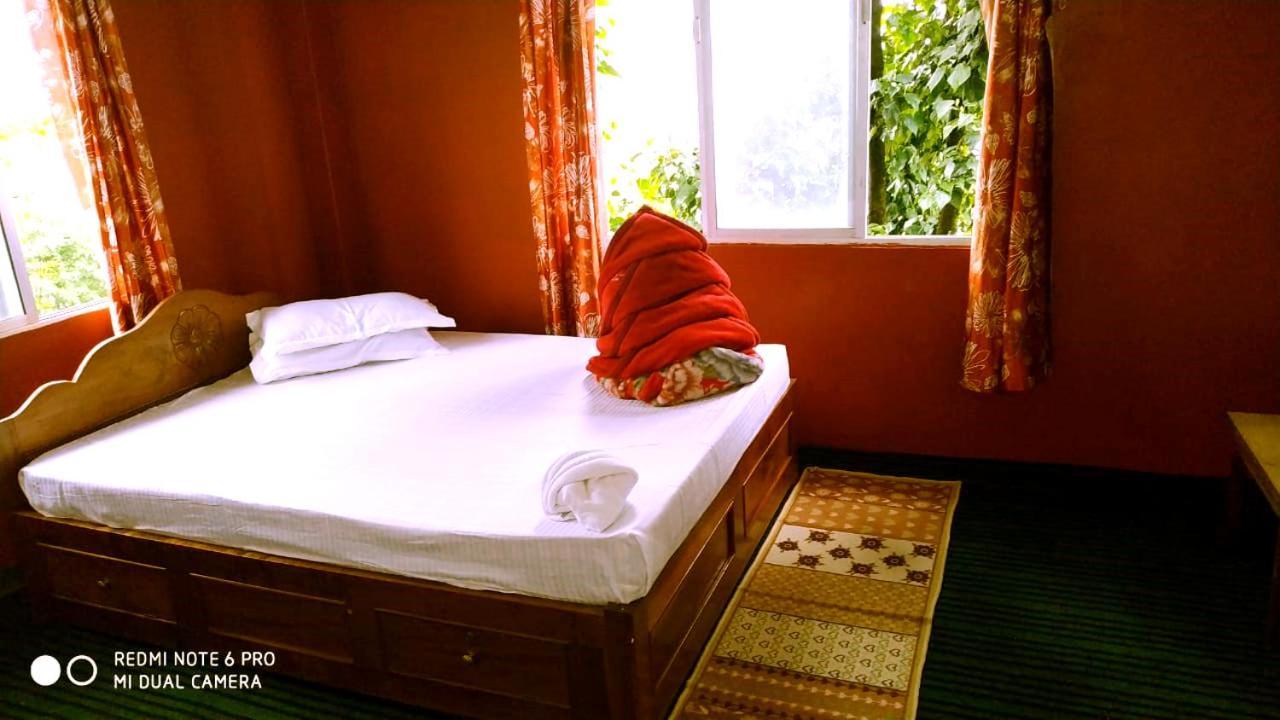 Hotel Valley View פלינג מראה חיצוני תמונה